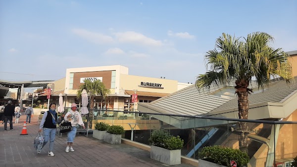 COZZI Blu 和逸飯店 桃園館