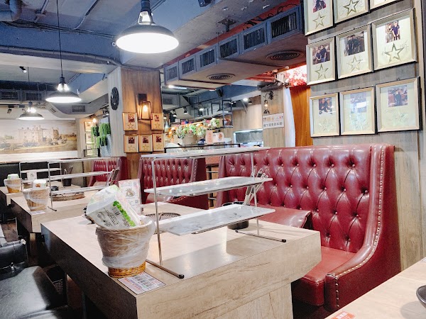 新馬辣經典麻辣鍋-公館店