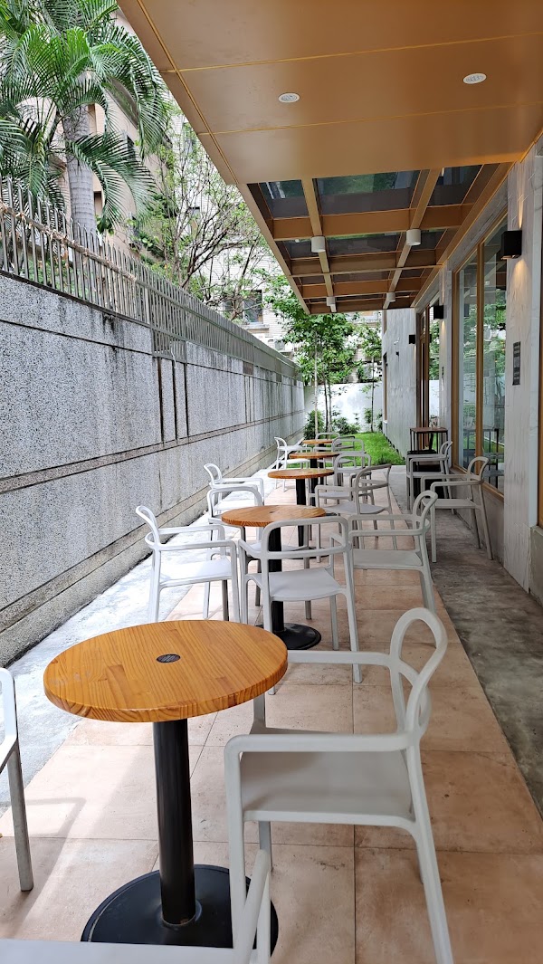 咖啡覺醒 美術店