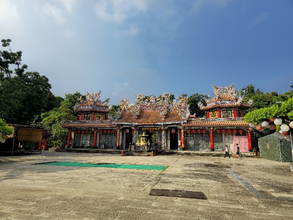 芝山巖惠濟宮