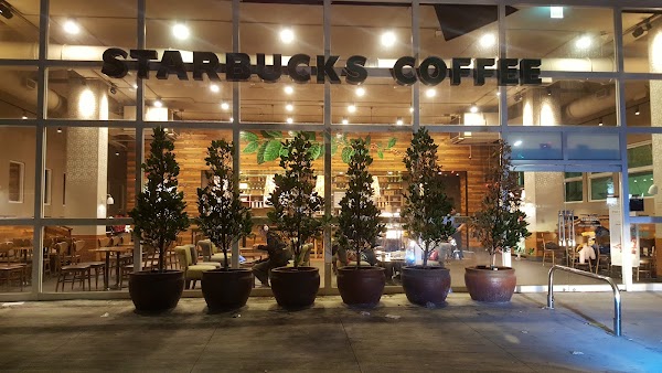 Starbucks星巴克 鹿港門市