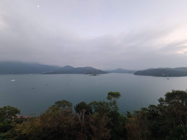 日月潭環湖步道