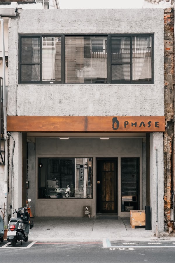 Phase Coffee Roasters 中區中山店