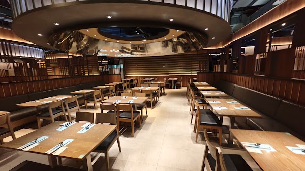 饗食天堂 高雄三多店