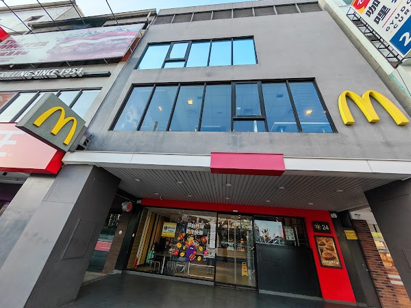 麥當勞-高雄建國三餐廳