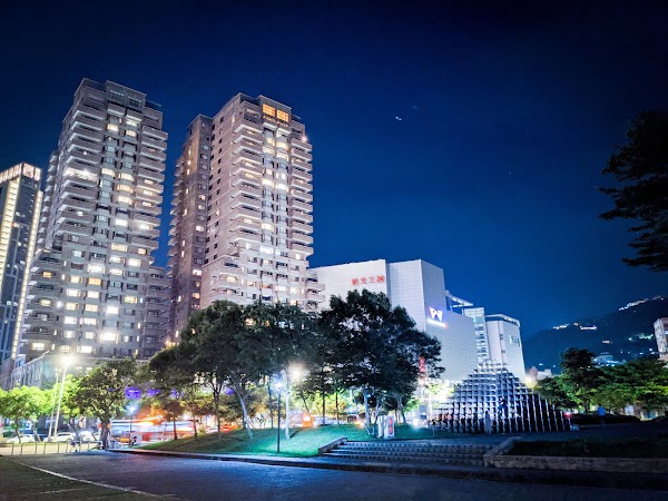 天母傑仕堡 更名鼎固日月光