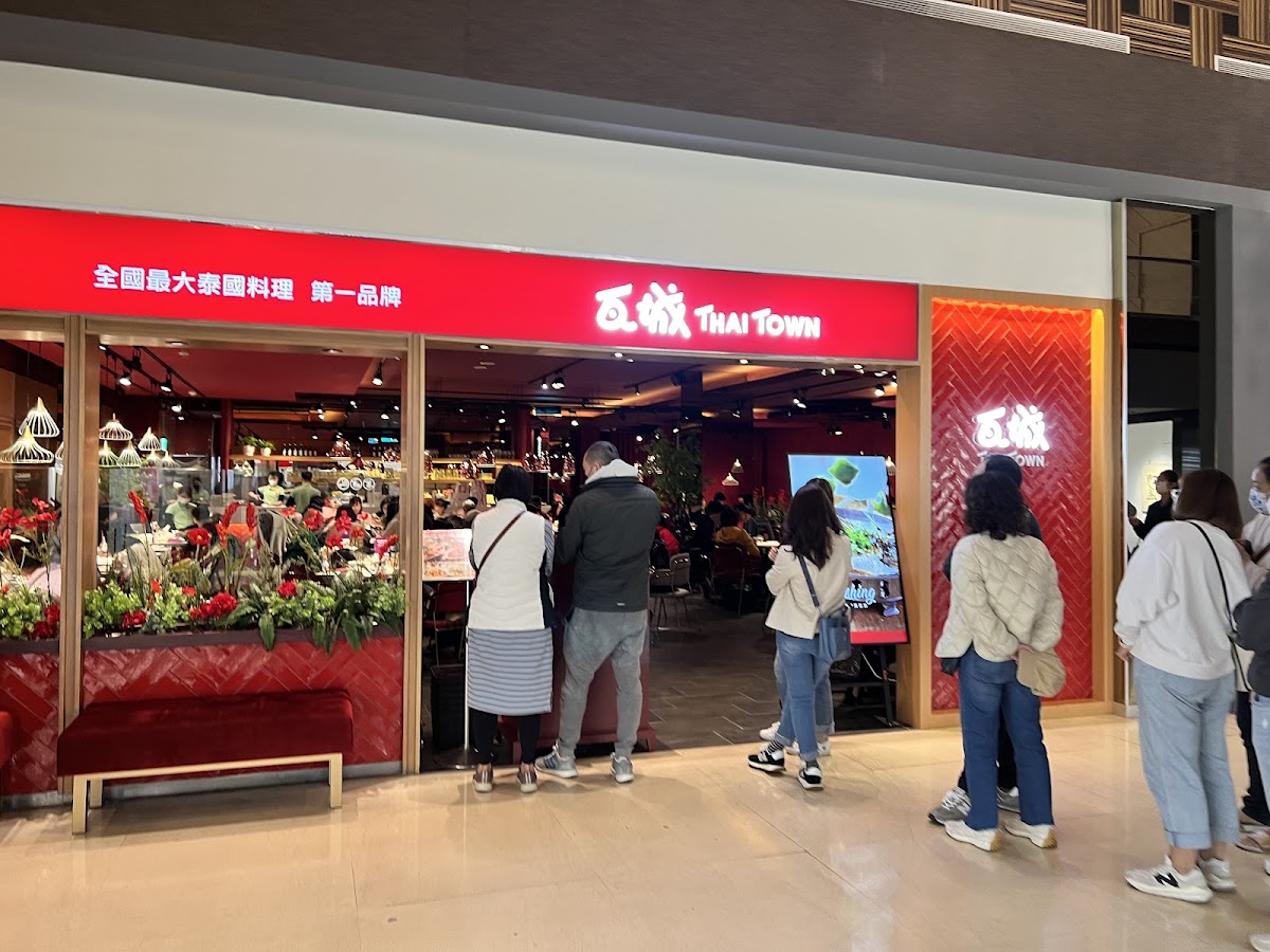 臺中市藝術亮點-中友典藏藝術聯展 活動海報
