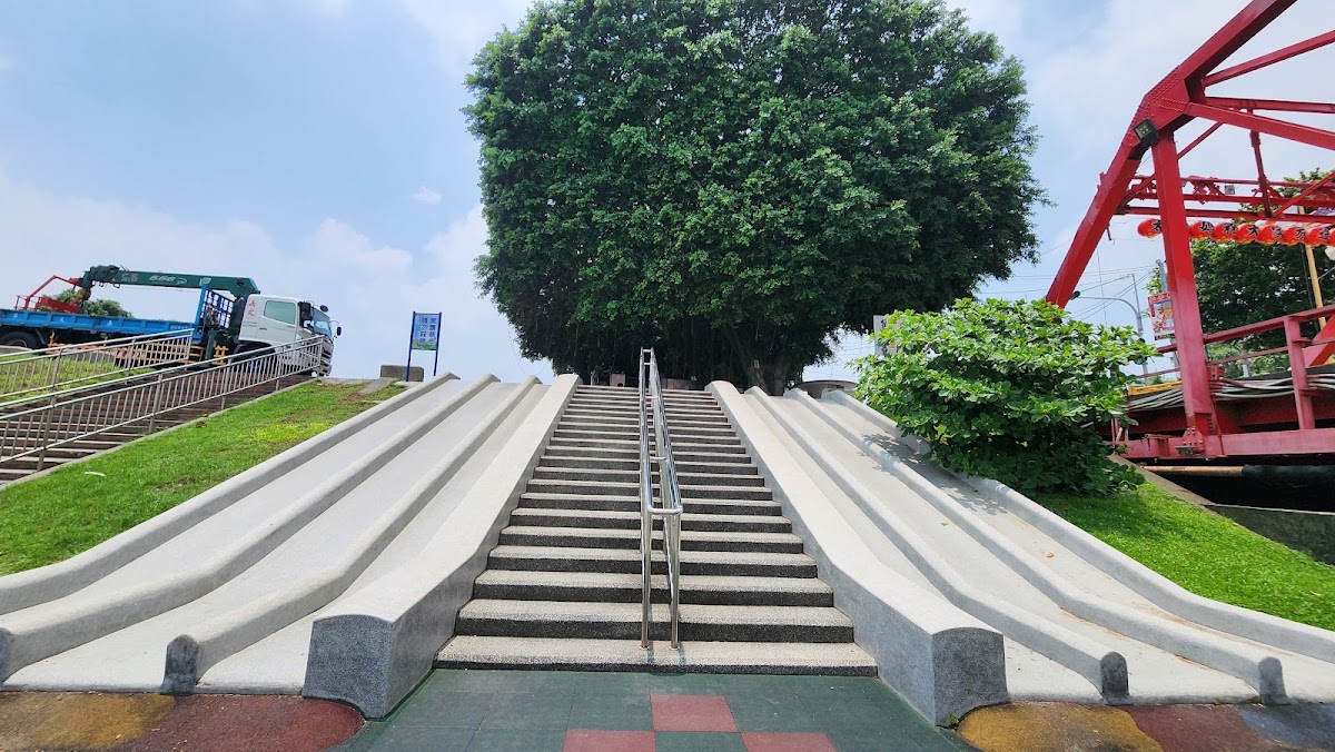 西螺大橋旁高灘地